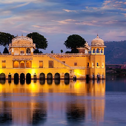 Land of Maharajas Travel Maker