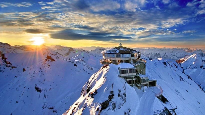 Highlights of Europe Travel Maker