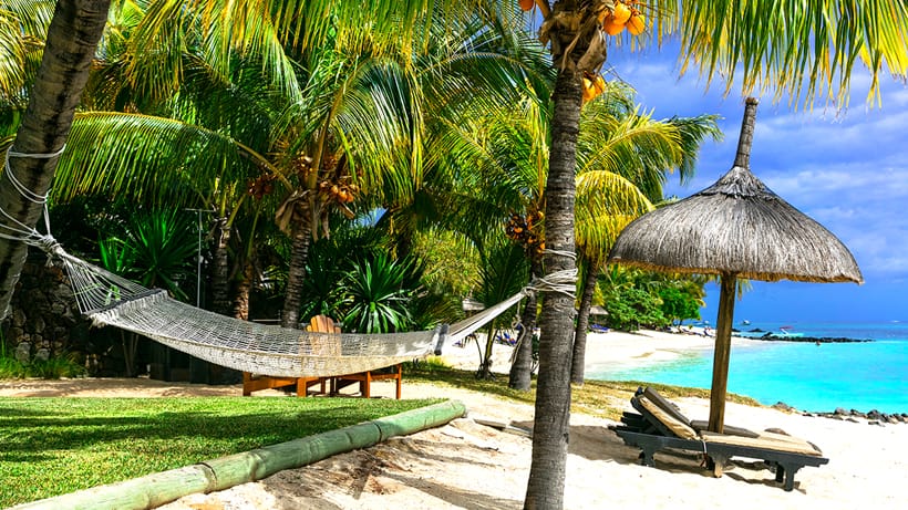 Mesmerizing Maldives Travel Maker