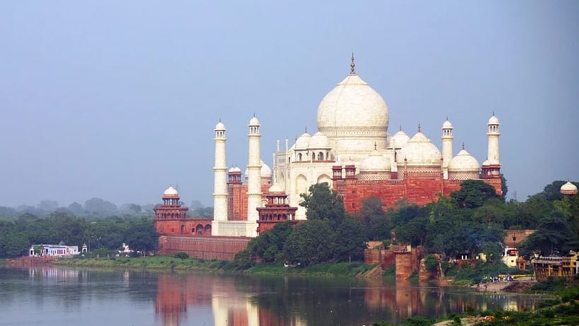 Tajmahal Travel Maker